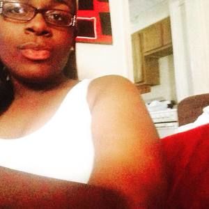 Meet your Posher, Ayanna