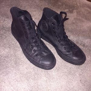 Black leather converse
