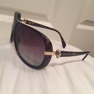 Alexander McQueen Sunglasses