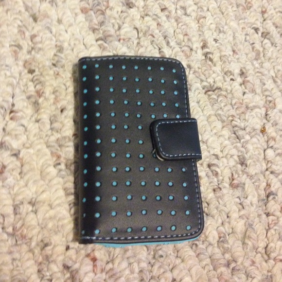 iPod case - Picture 2 of 4