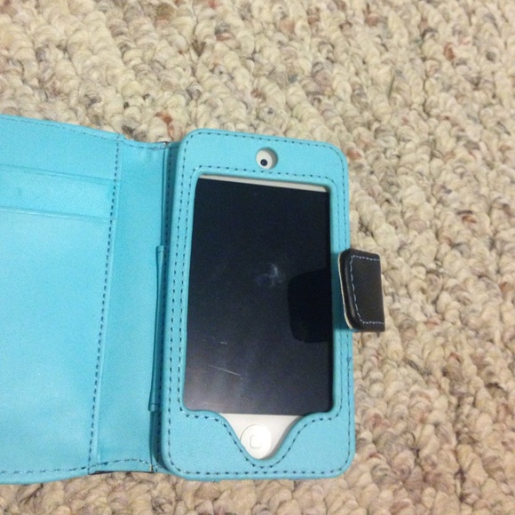 iPod case - Picture 4 of 4