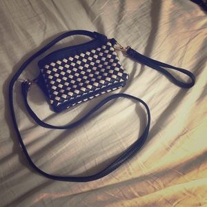 Cross Over Bag / Converts To Clutch