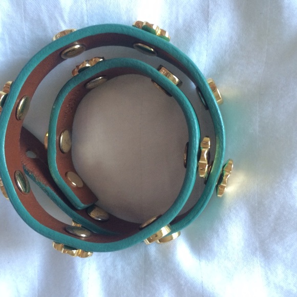Rare TORY BURCH Flower Wrap Bracelet - Picture 3 of 4