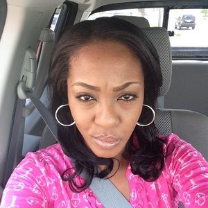 Meet your Posher, Candice