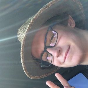 Meet your Posher, Kyle