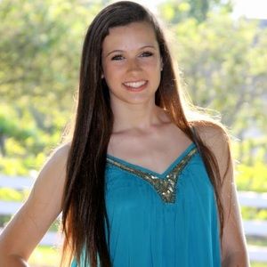 Meet your Posher, Abby