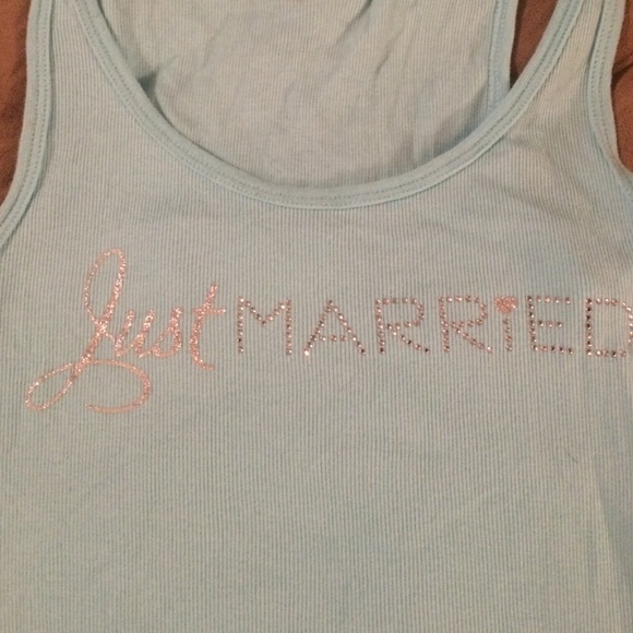 Just married tank - Picture 2 of 2