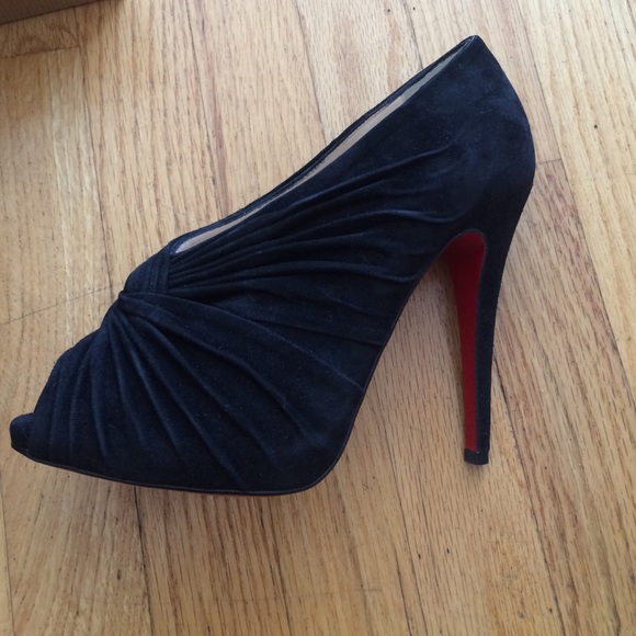 Christian Louboutin heels. Brand new! - Picture 2 of 4