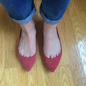 Red polka dot flat