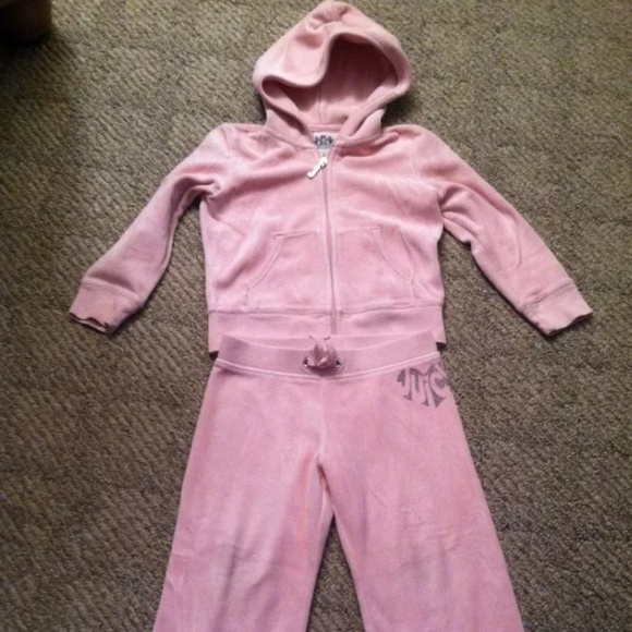 Juicy couture set size 2/3 toddler girls!