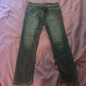 Medium wash skinny jeans