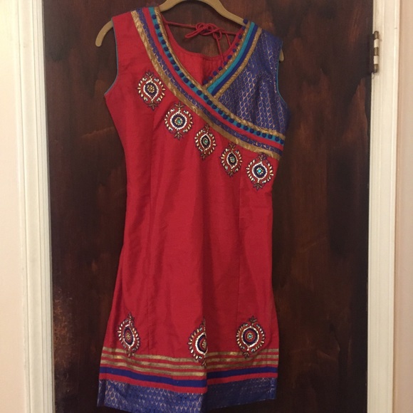 Red/blue pitalia suit