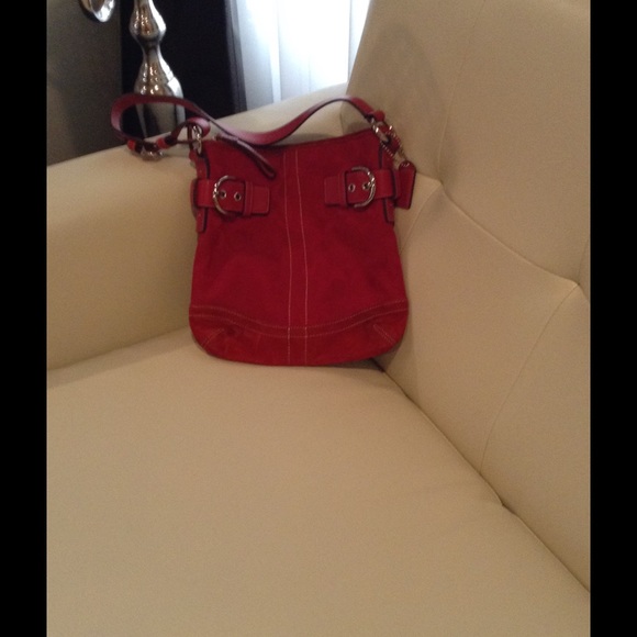 Small signature coach purse - Picture 2 of 2