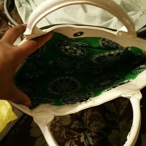 Vera bradley purse - Picture 2 of 2