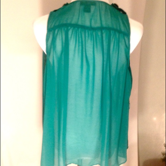 Lovely Sheer Green Flowy POETRY Shirt - Picture 4 of 4