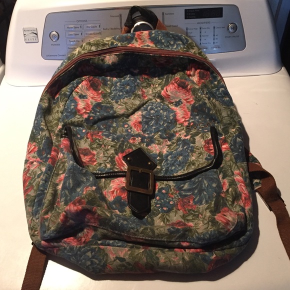 RVCA back pack - Picture 1 of 3