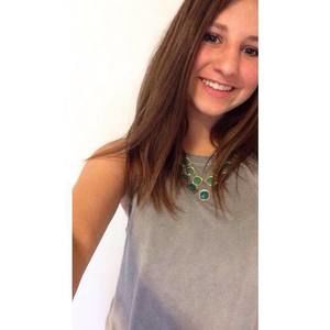 Meet your Posher, Abby