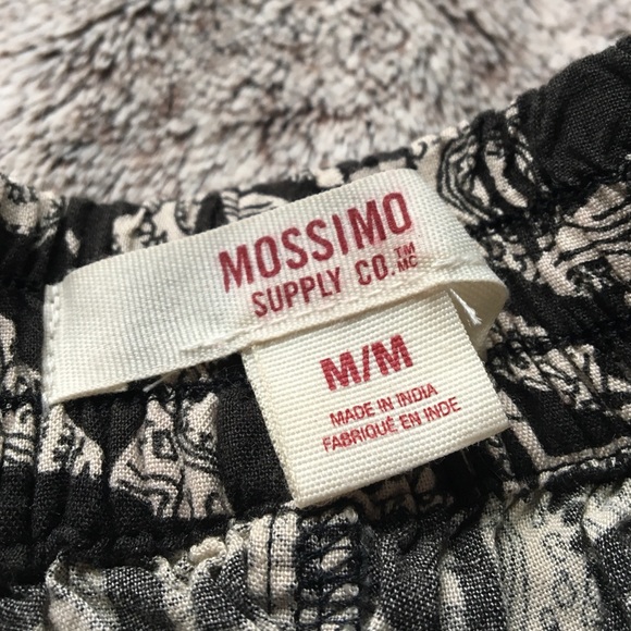 Patterned Shorts - Picture 3 of 3