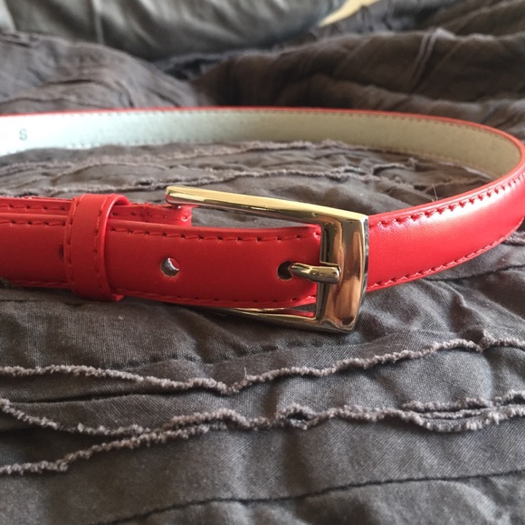 Red leather belt - NWT, never worn