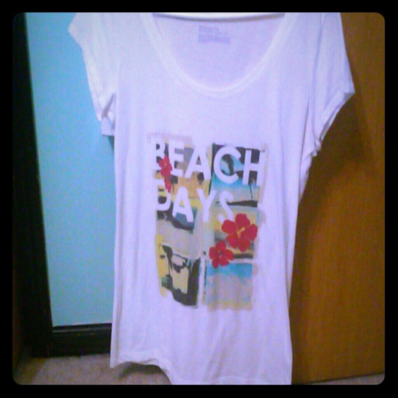 T- shirt