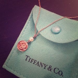 Tiffany flower and pearl sterling silver necklace