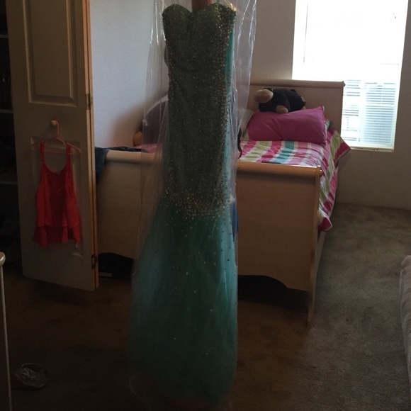 Mermaid mint blue Prom Dress 👗