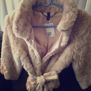 Cream faux fur fitted jacket