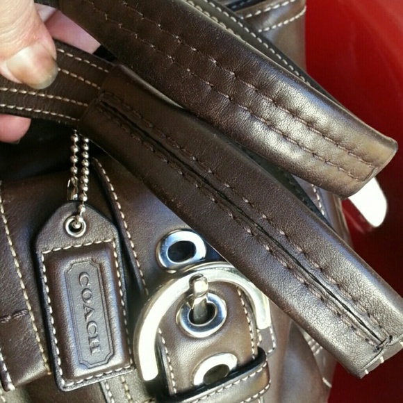 Coach Handbag - Picture 2 of 4