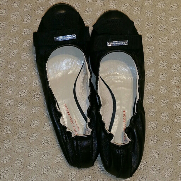 Alessandro Dell'acqua flat shoes- like new