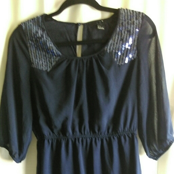 Navy blue sequin dress with loose sleeves