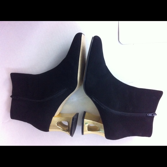 🌹Bundled and Sold🌹 - Picture 2 of 4