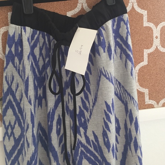 Jogger pants - Picture 3 of 4