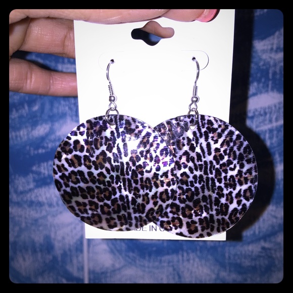 Earrings(Sold on Mercari)