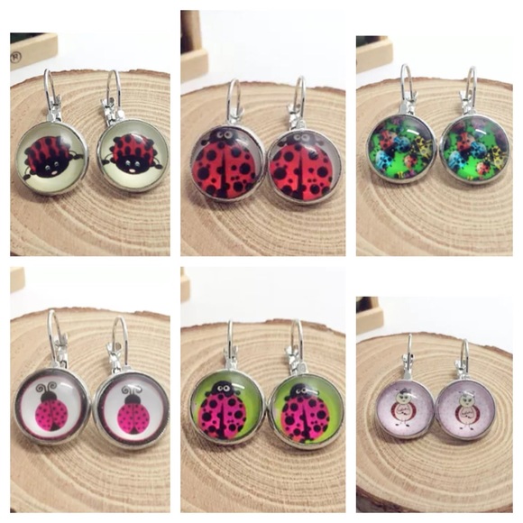 SOLD Ladybug earrings. NWT - Picture 2 of 3