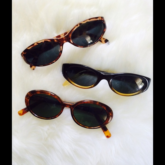 Accessories - Sunglasses - 3 Pair