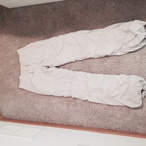 BRAND NEW! NEVER BEEN WORN lululemon lined pants