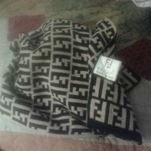 Wool Fendi scarf