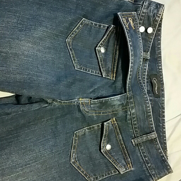 Context denim jeans