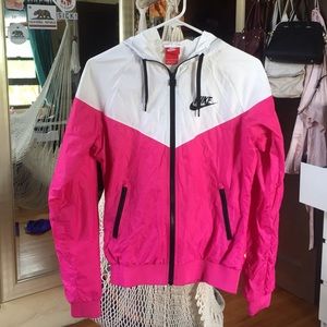rare colored woman's Nike wind breaker