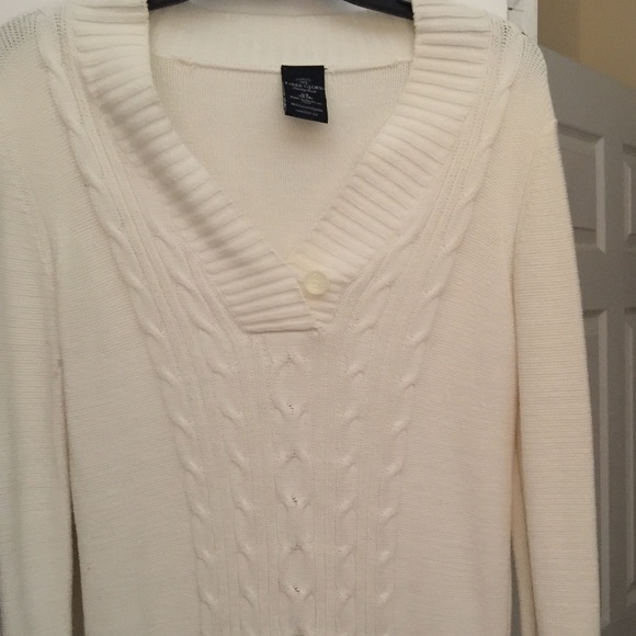 🍁🍁Women v-neck pull-over sweater sz 12/14 - Picture 1 of 4