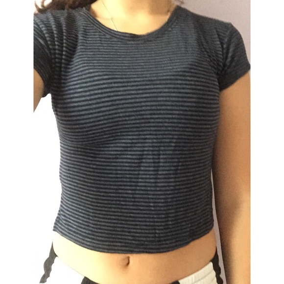 Brandy Melville tshirt