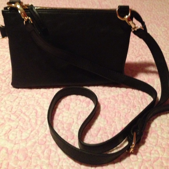 Leather crossbody bag
