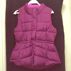 Old navy vest