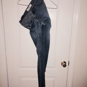 A&F SKINNY JEGGINGS