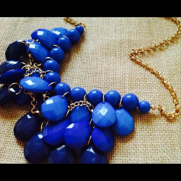Designer Necklace - Picture 2 of 3