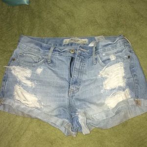 Abercrombie & Fitch high wasted shorts