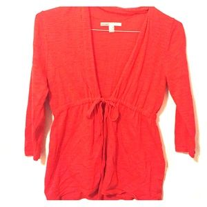 Light weight coral sweater with front tie