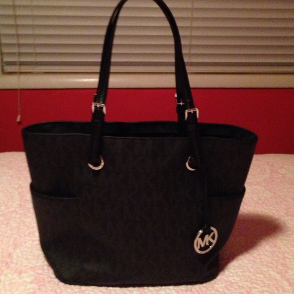 Authentic Michael Kors Large tote bag