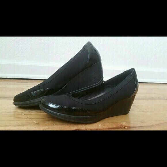 CLARKS PORTRAIT BANK