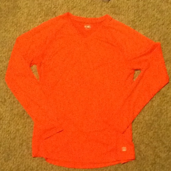 Long sleeve running shirt.